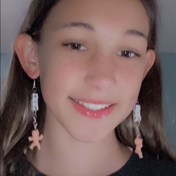 “Gay” baby earrings 🏳️‍🌈 - Picture 3 of 5